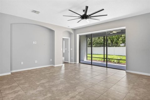 House in Fish Hawk, Florida 4 bedrooms, 222.5 sq.m. № 1791504 - photo 11