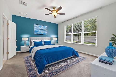 House in Fish Hawk, Florida 4 bedrooms, 222.5 sq.m. № 1791504 - photo 18