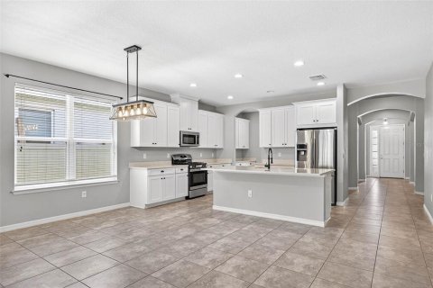 House in Fish Hawk, Florida 4 bedrooms, 222.5 sq.m. № 1791504 - photo 9