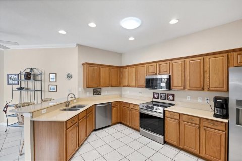 House in Venice, Florida 3 bedrooms, 154.96 sq.m. № 2352314 - photo 27