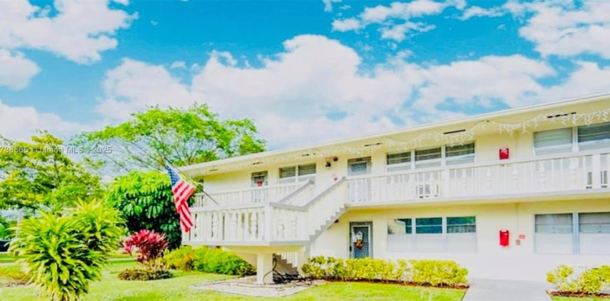 Condo in Deerfield Beach, Florida, 2 bedrooms № 1736069