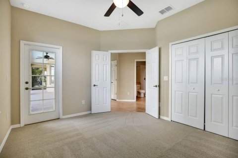 Villa ou maison à louer à Riverview, Floride: 5 chambres, 320.79 m2 № 2389324 - photo 23