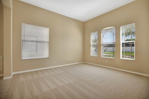 Villa ou maison à louer à Riverview, Floride: 5 chambres, 320.79 m2 № 2389324 - photo 9