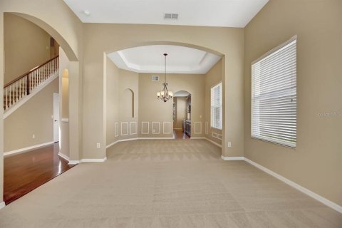 Villa ou maison à louer à Riverview, Floride: 5 chambres, 320.79 m2 № 2389324 - photo 12