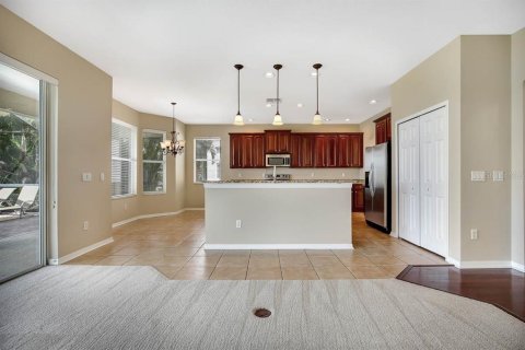 Villa ou maison à louer à Riverview, Floride: 5 chambres, 320.79 m2 № 2389324 - photo 14