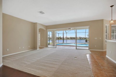 Villa ou maison à louer à Riverview, Floride: 5 chambres, 320.79 m2 № 2389324 - photo 17