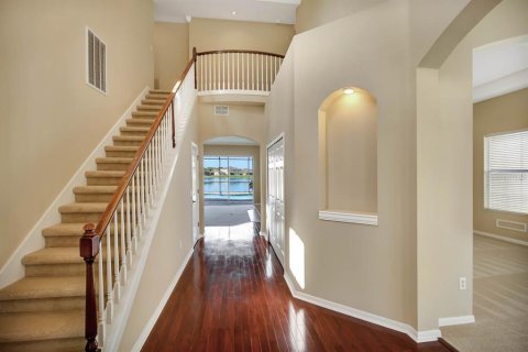 Villa ou maison à louer à Riverview, Floride: 5 chambres, 320.79 m2 № 2389324 - photo 8