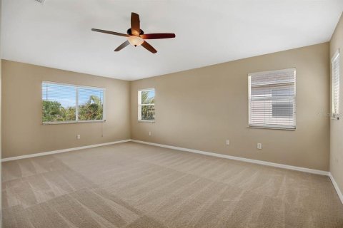 Villa ou maison à louer à Riverview, Floride: 5 chambres, 320.79 m2 № 2389324 - photo 29