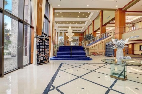 Condominio en venta en Pembroke Pines, Florida, 2 dormitorios, 96.99 m2 № 1983073 - foto 24