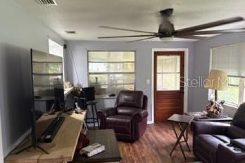 House in Inverness, Florida 2 bedrooms, 166.48 sq.m. № 1879049 - photo 14