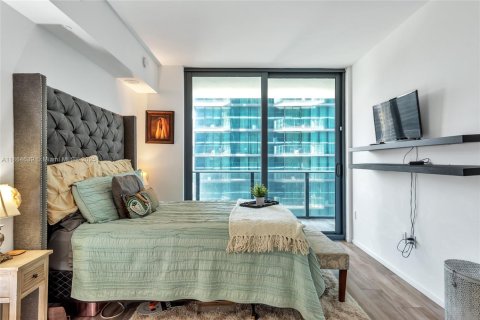 Condominio en venta en Miami, Florida, 1 dormitorio, 78.87 m2 № 1892769 - foto 6