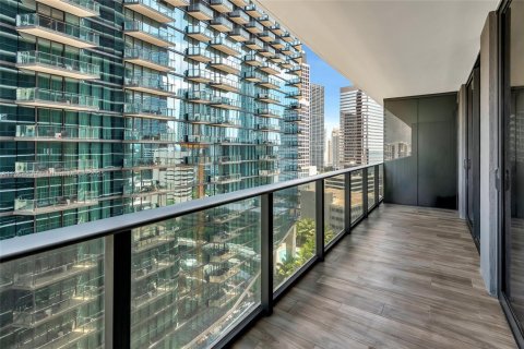 Condominio en venta en Miami, Florida, 1 dormitorio, 78.87 m2 № 1892769 - foto 28