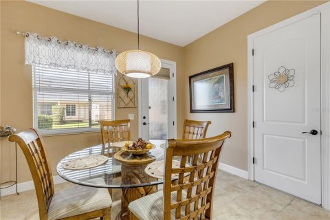 Duplex à vendre à New Smyrna Beach, Floride: 3 chambres, 180.14 m2 № 2157994 - photo 9