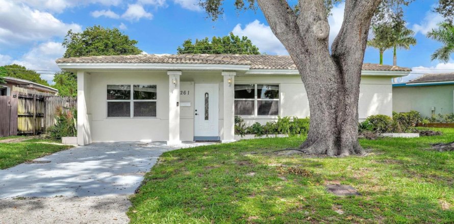 House in Oakland Park, Florida 3 bedrooms, 92.62 sq.m. № 2081928