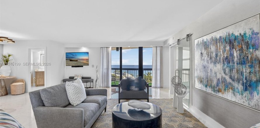 Кондоминиум с 2 спальнями в Бока-Ратон, Флорида № 2001619