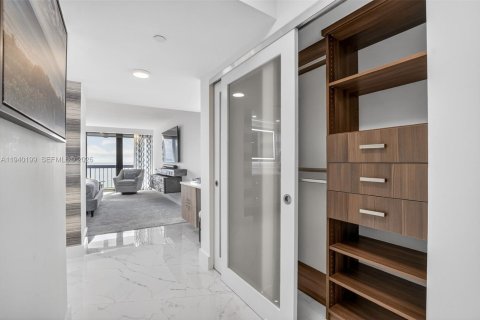 Купить кондоминиум в Бока-Ратон, Флорида 2 спальни, 175.77м2, № 2001619 - фото 30