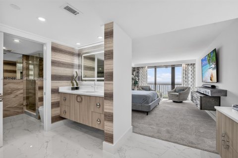 Купить кондоминиум в Бока-Ратон, Флорида 2 спальни, 175.77м2, № 2001619 - фото 29