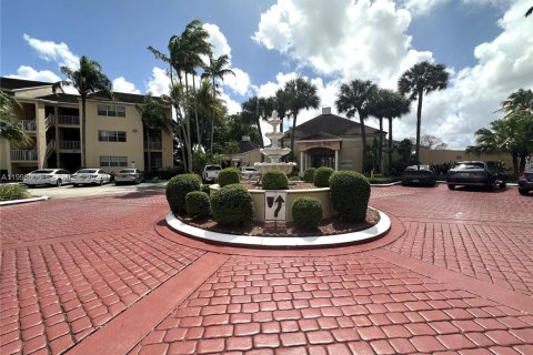 Copropriété à louer à Miami, Floride: 1 chambre, 75.07 m2 № 2063312 - photo 11