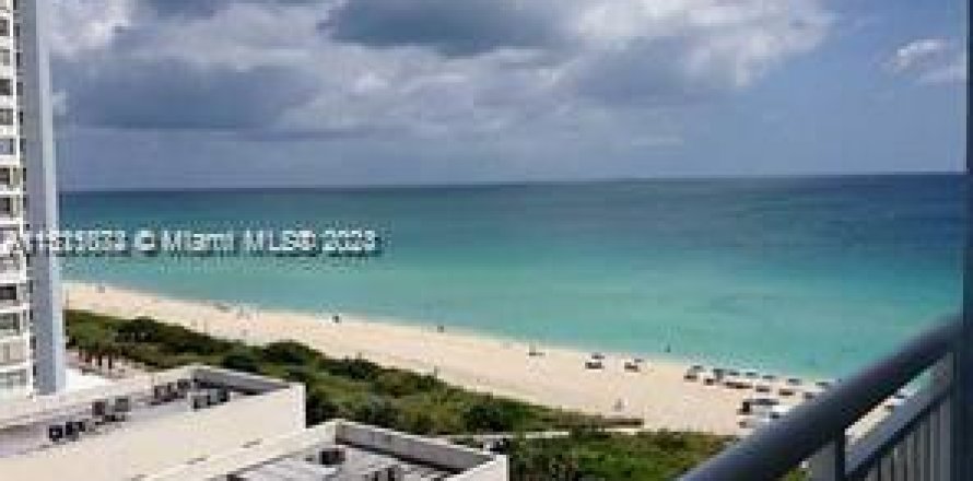 Condo à Miami Beach, Floride, 1 chambre № 1863648