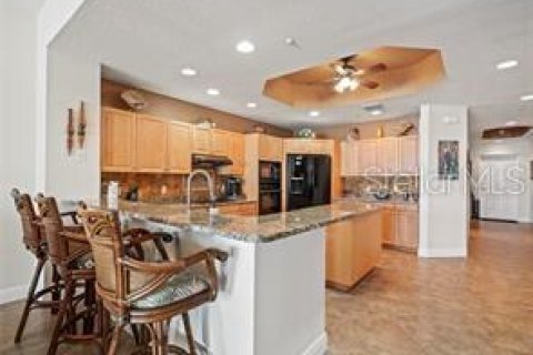 Condominio en alquiler en Redington Shores, Florida, 3 dormitorios, 185.34 m2 № 1813037 - foto 10