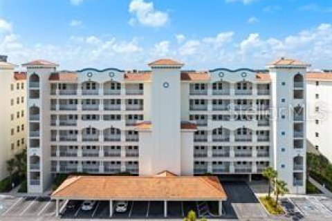 Condominio en alquiler en Redington Shores, Florida, 3 dormitorios, 185.34 m2 № 1813037 - foto 22