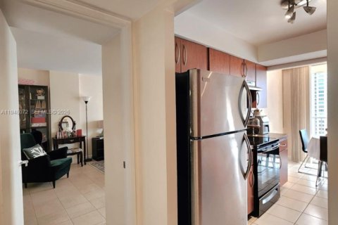 Copropriété à vendre à Sunny Isles Beach, Floride: 2 chambres, 115.2 m2 № 2004082 - photo 13