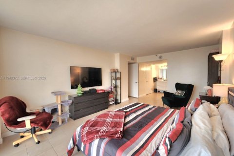 Copropriété à vendre à Sunny Isles Beach, Floride: 2 chambres, 115.2 m2 № 2004082 - photo 17