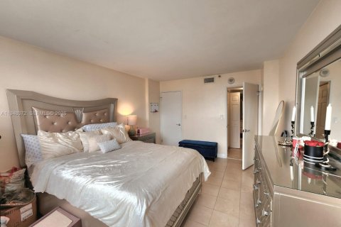 Copropriété à vendre à Sunny Isles Beach, Floride: 2 chambres, 115.2 m2 № 2004082 - photo 26