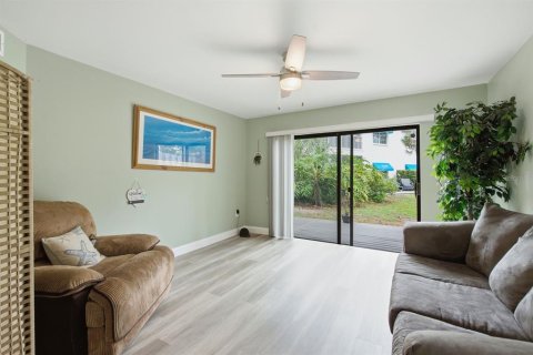 Copropriété à vendre à Largo, Floride: 2 chambres, 111.48 m2 № 2235408 - photo 25