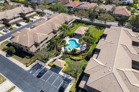 Townhouse in Palm Harbor, Florida 2 bedrooms, 114.64 sq.m. № 1531475 - photo 4