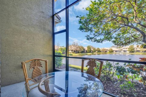 Townhouse in Palm Harbor, Florida 2 bedrooms, 114.64 sq.m. № 1531475 - photo 2
