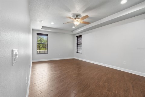 House in Trinity, Florida 4 bedrooms, 289.58 sq.m. № 2120897 - photo 28