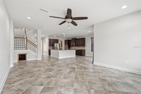 House in Trinity, Florida 4 bedrooms, 289.58 sq.m. № 2120897 - photo 24