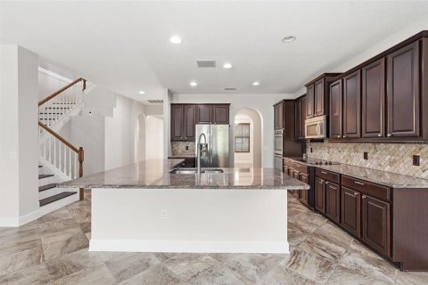 House in Trinity, Florida 4 bedrooms, 289.58 sq.m. № 2120897 - photo 18