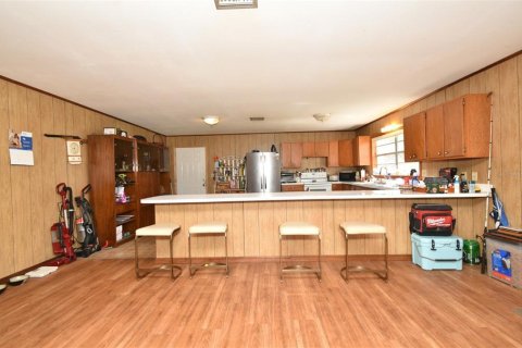 Купить виллу или дом в Хоуи-ин-Хиллз, Флорида 5 комнат, 260.13м2, № 1851740 - фото 13