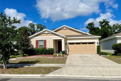 Casa en Okahumpka, Florida 3 dormitorios, 133.5 m2 № 2091939