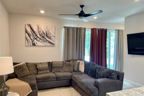 Casa en venta en Okahumpka, Florida, 3 dormitorios, 133.5 m2 № 2091939 - foto 7