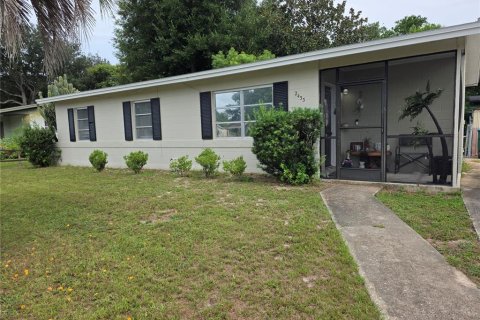 Villa ou maison à Deltona, Floride 3 chambres, 108.7 m2 № 2344999