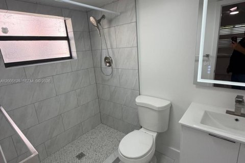 Copropriété à louer à Sunrise, Floride: 2 chambres, 85.01 m2 № 2170586 - photo 4