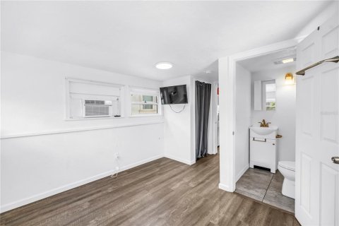 Villa ou maison à vendre à Saint Petersburg, Floride: 2 chambres, 62.34 m2 № 1898754 - photo 20