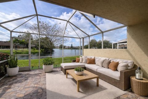 Touwnhouse à vendre à Plantation, Floride: 2 chambres, 120.77 m2 № 2000464 - photo 9