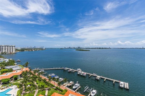 Copropriété à vendre à Miami, Floride: 2 chambres, 136.47 m2 № 1922020 - photo 4