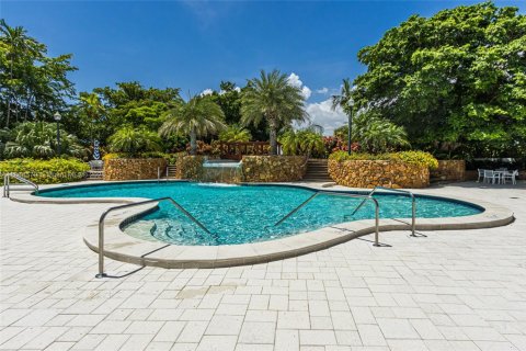 Copropriété à vendre à Miami, Floride: 2 chambres, 136.47 m2 № 1922020 - photo 5