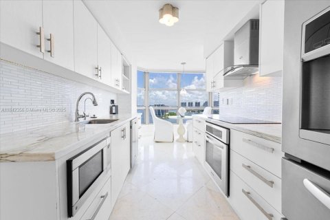 Купить кондоминиум в Авентура, Флорида 3 спальни, 159.23м2, № 1839252 - фото 2