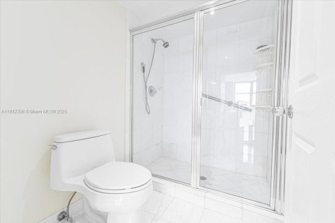 Купить кондоминиум в Авентура, Флорида 3 спальни, 159.23м2, № 1839252 - фото 25