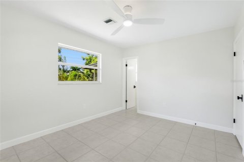 Villa ou maison à vendre à Bradenton, Floride: 3 chambres, 130.43 m2 № 1911200 - photo 10
