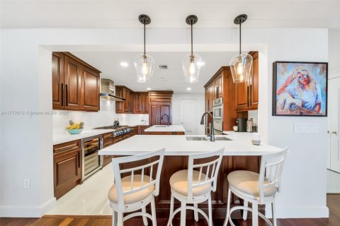 Copropriété à vendre à Hollywood, Floride: 3 chambres, 272.67 m2 № 2012610 - photo 20