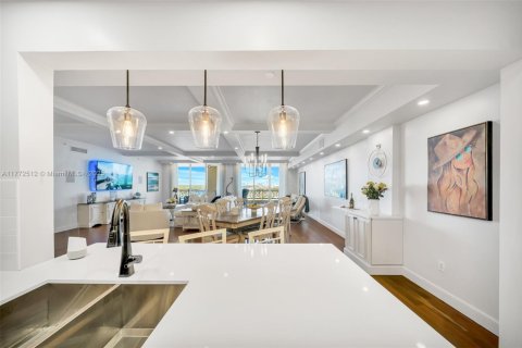 Copropriété à vendre à Hollywood, Floride: 3 chambres, 272.67 m2 № 2012610 - photo 3