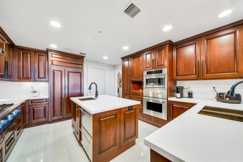 Copropriété à vendre à Hollywood, Floride: 3 chambres, 272.67 m2 № 2012610 - photo 22