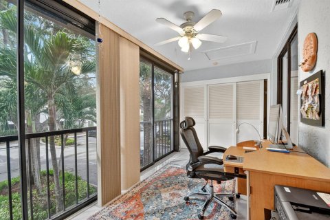 Condo in Boynton Beach, Florida, 3 bedrooms № 2081732 - photo 26